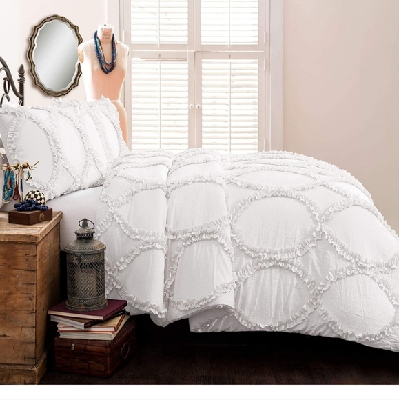lush decor Bedding Lush Decor Comforter Ruffled 3 Piece Set With Pillow Shamsfull Queenwhite